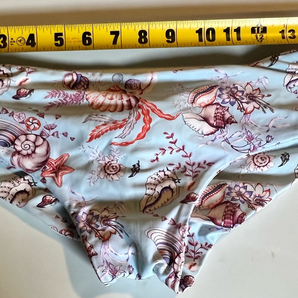 Fused Hawaii size M Kona